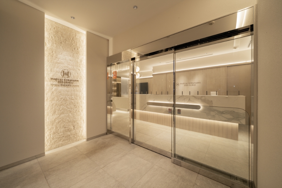 眼科｜デザイン 設計 内装 建築 インテリア｜博愛こばやし眼科