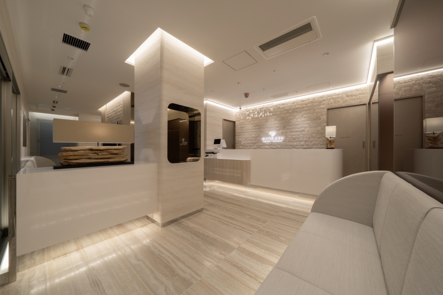 耳鼻咽喉科｜デザイン 設計 内装 建築 インテリア｜鈴木耳鼻咽喉科 大阪鼻サージクリニック