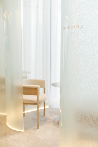 美容外科・美容皮膚科｜デザイン 設計 内装 建築 インテリア｜MOMO CLINIC